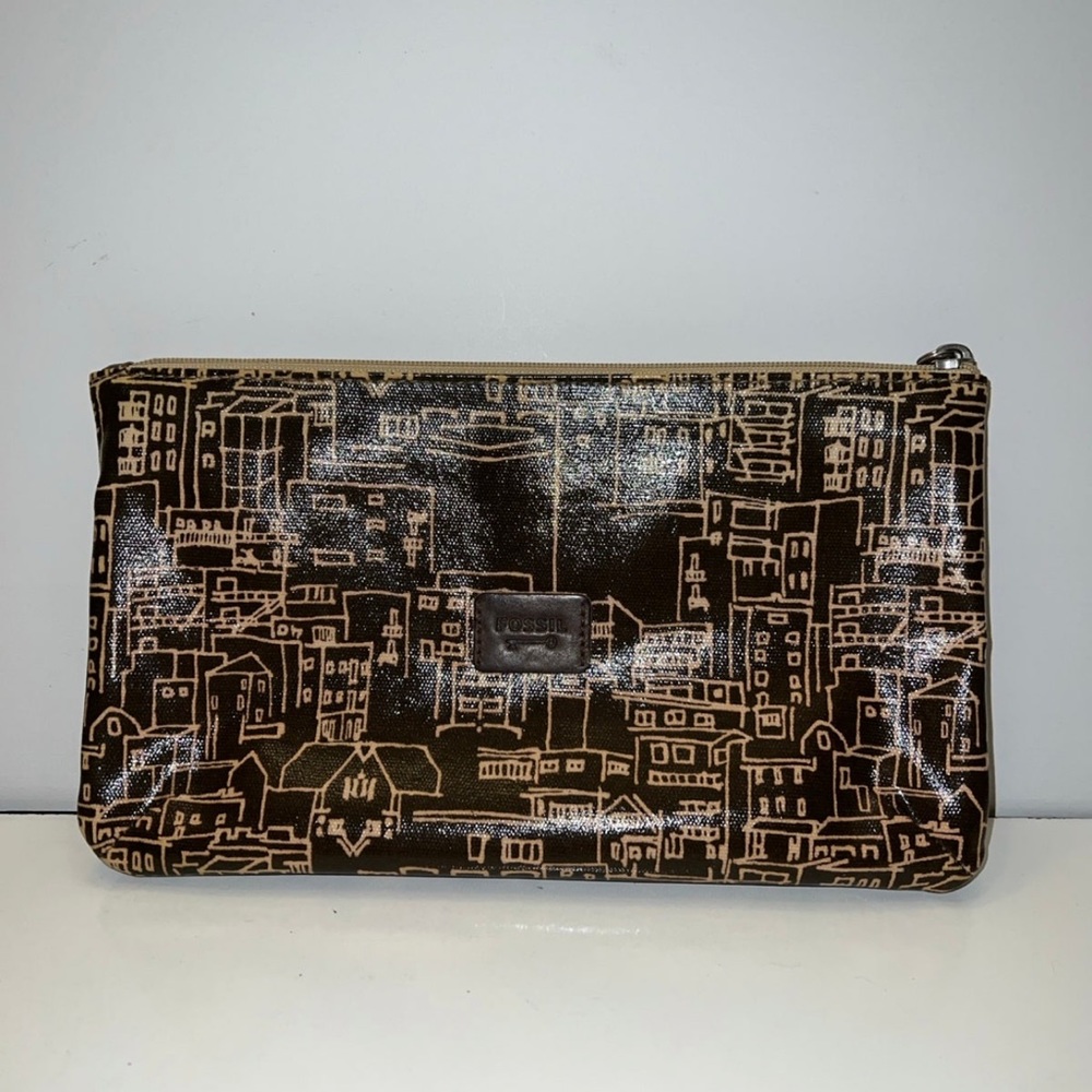 FOSSIL Key Per City Brown Patent Leather Large Zip Pouch/ Cosmetic Make …